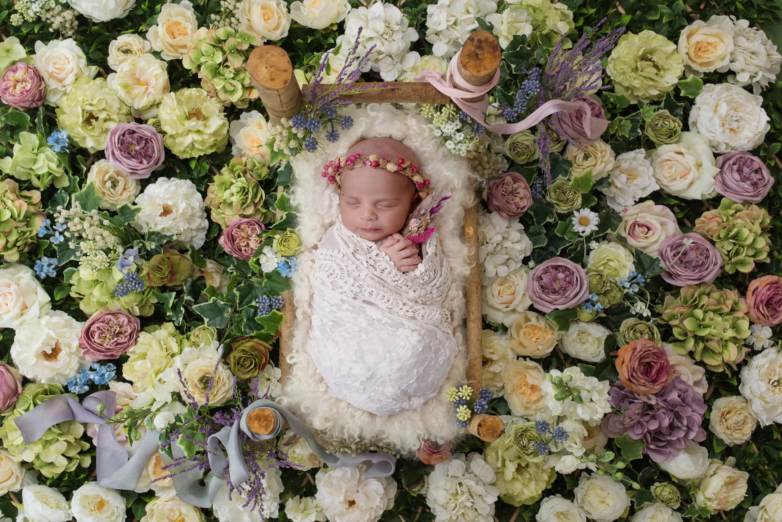 newborn-floral-photography-west-london.jpg