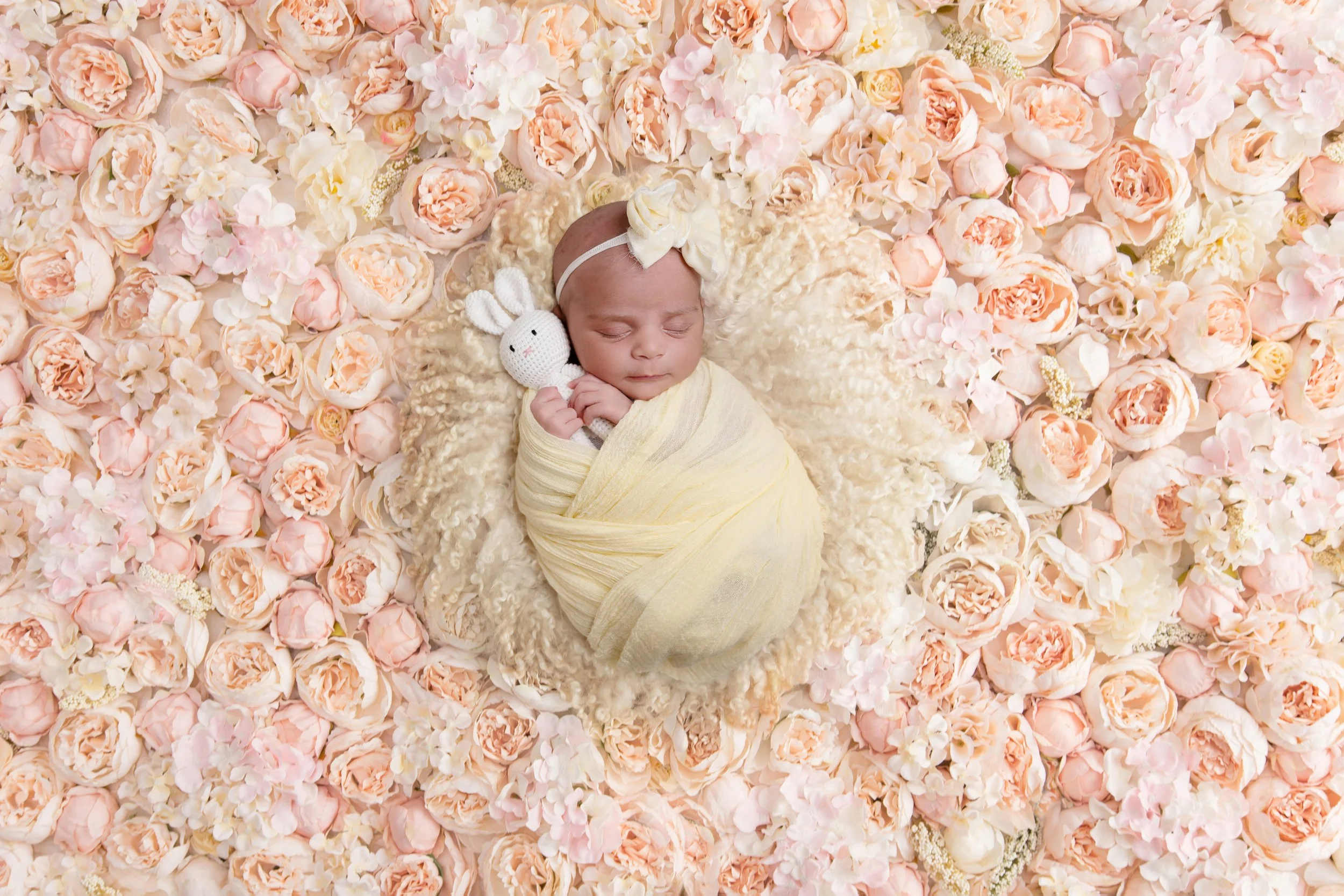newborn-pink-floral-photographer-hillingdon.jpg