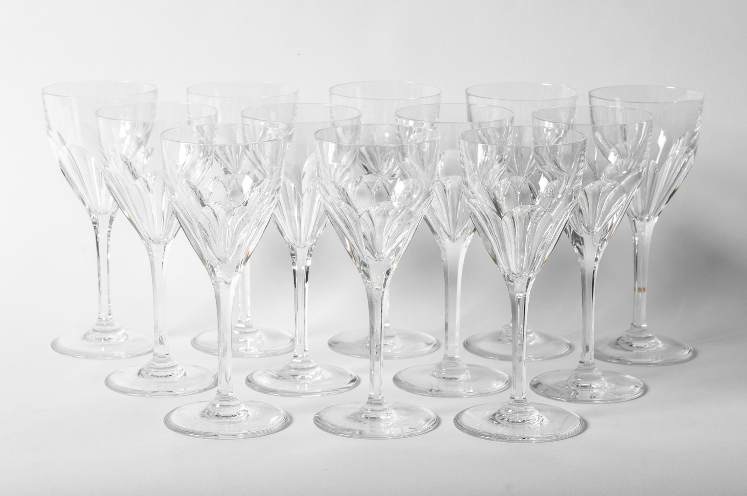 Set 12 Cut Crystal Amethyst Champagne Flutes. — La Maison Supreme Ltd.
