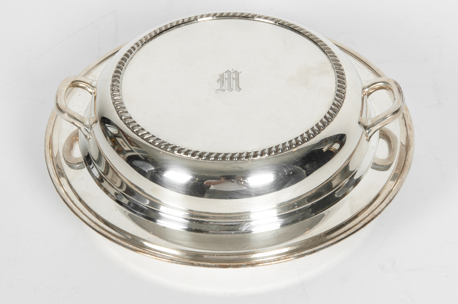 Silver Plate Tableware Footed Caviar Service — La Maison Supreme Ltd.