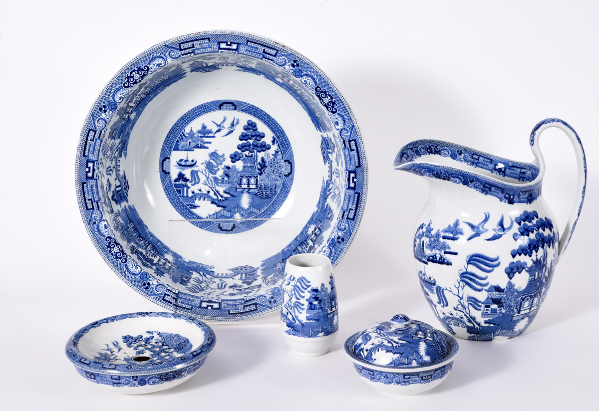 Wedgwood England Porcelain Five Piece Set — La Maison Wedgwood England Porcelain Five Piece Set — La Maison