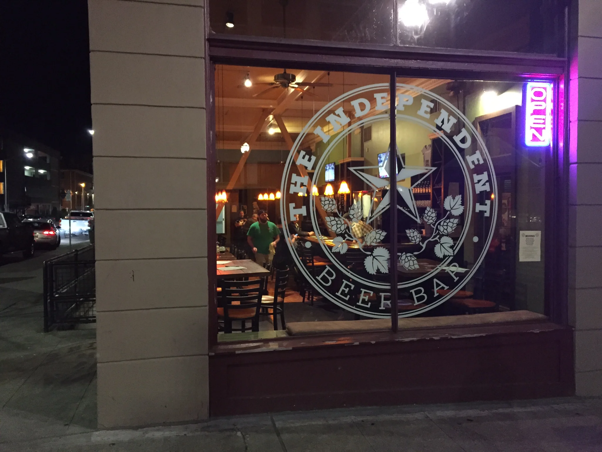 The Growler: The Independent Beer Bar