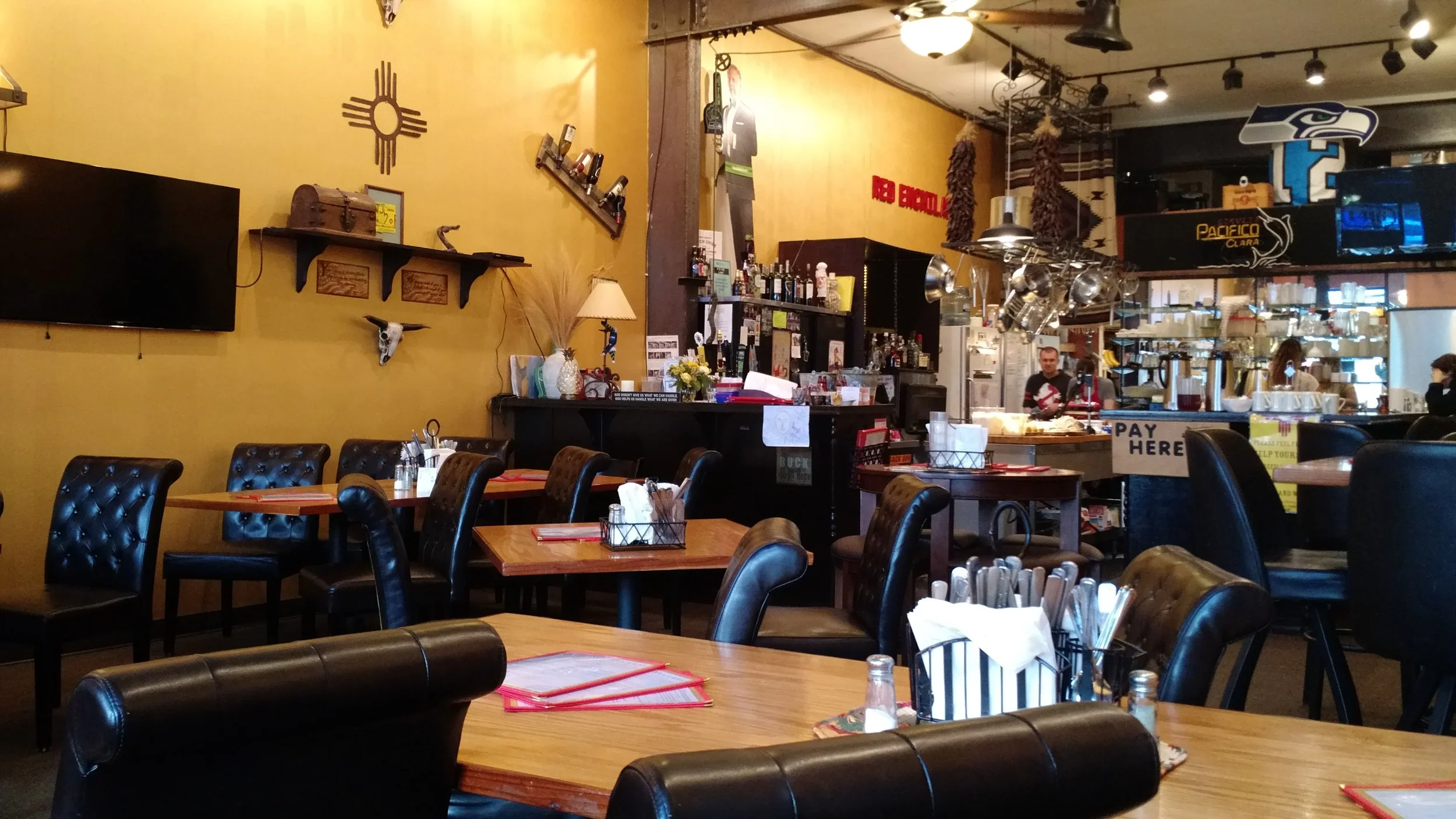 Chill decor, comfy seating, and a wide variety of tables for all group sizes.