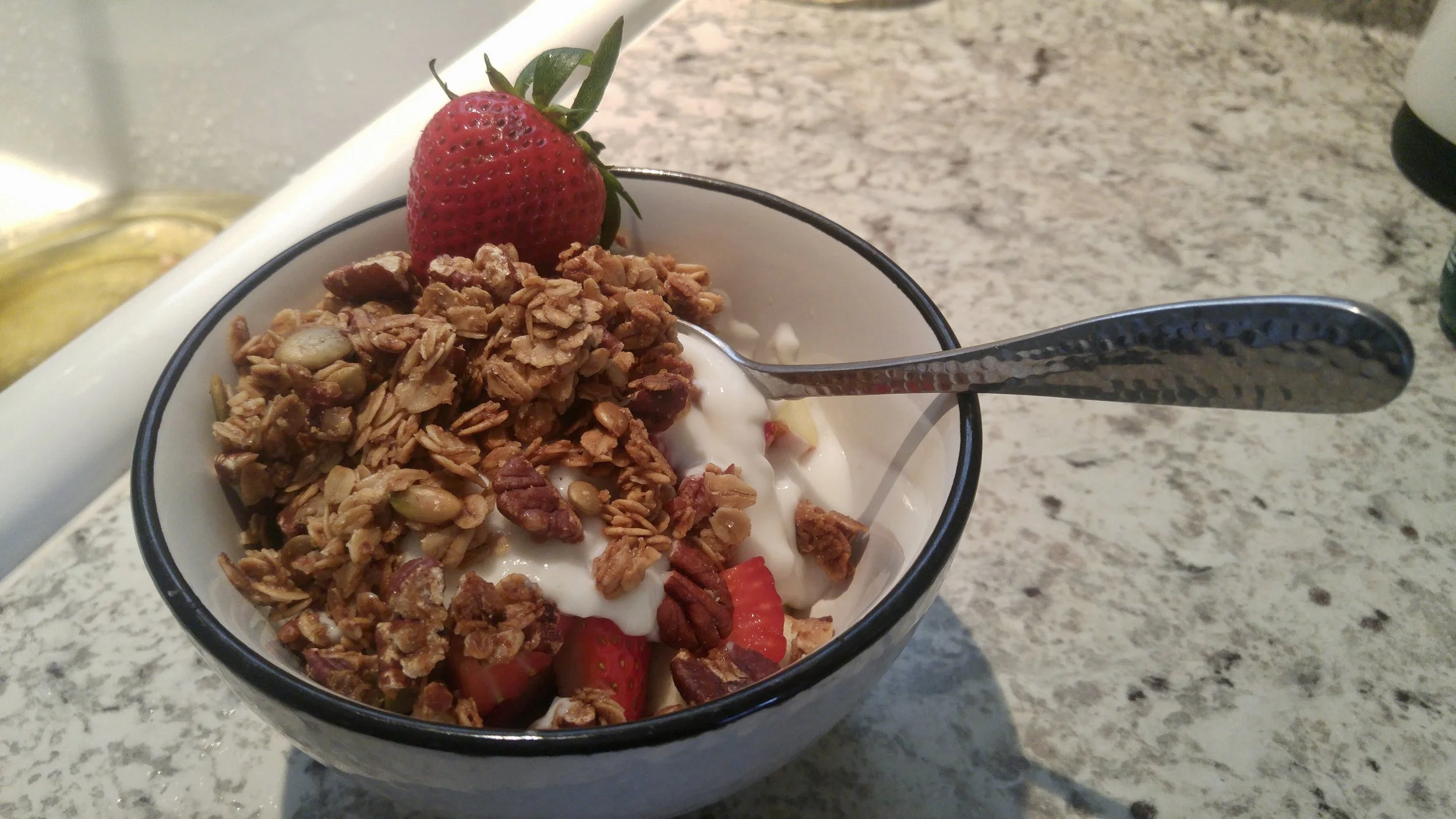 The Best Maple Pecan Sno-Isle Co-op Granola EVER...ett