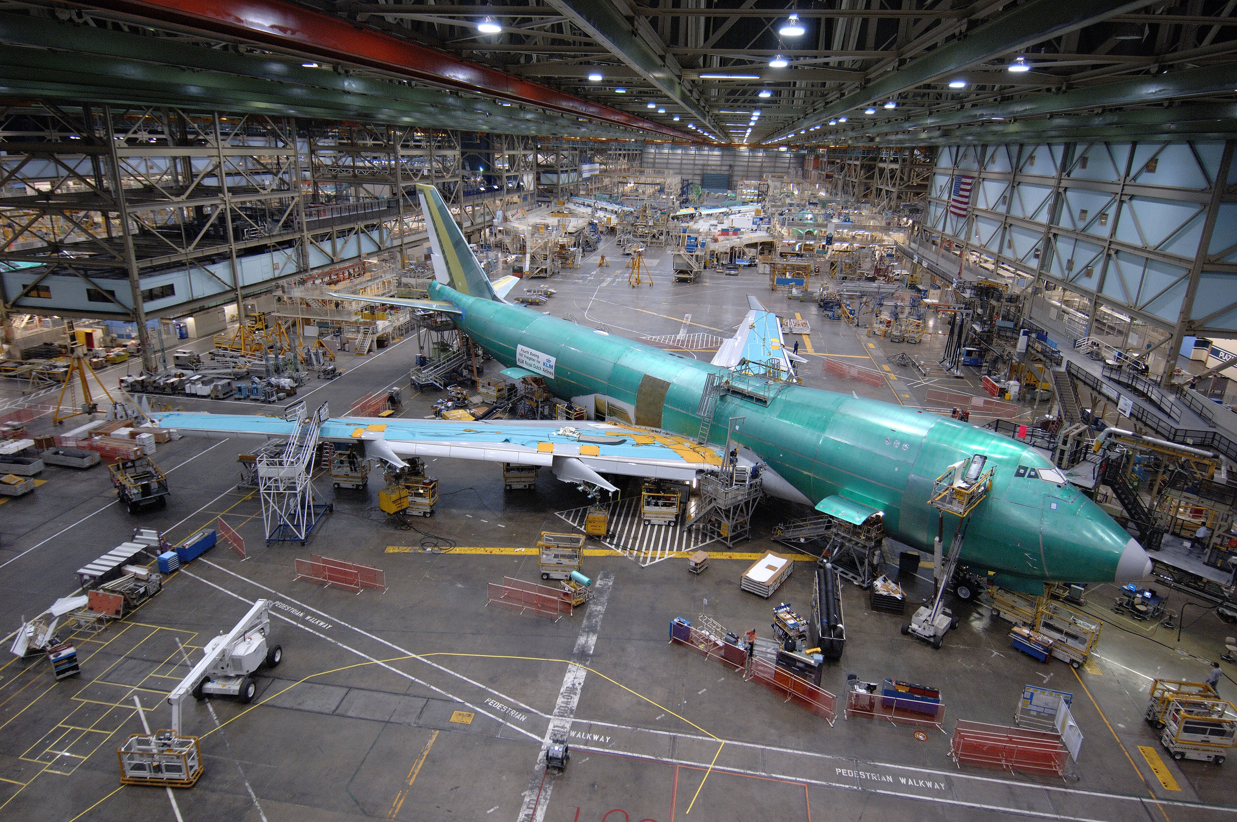 See Future on the Boeing Tour — Live Everett