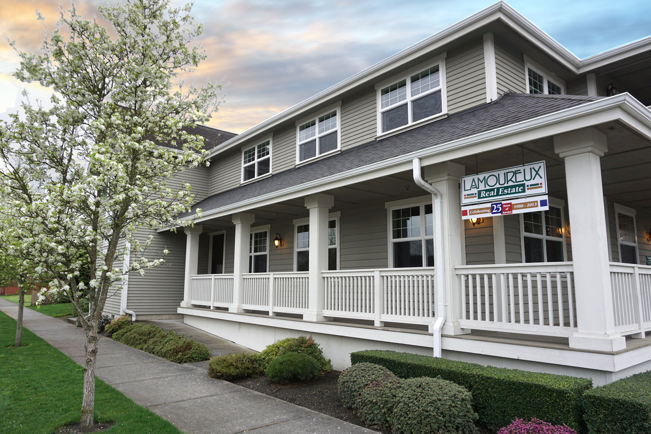 Live in Everett Member Profile: Lamoureux Real Estate