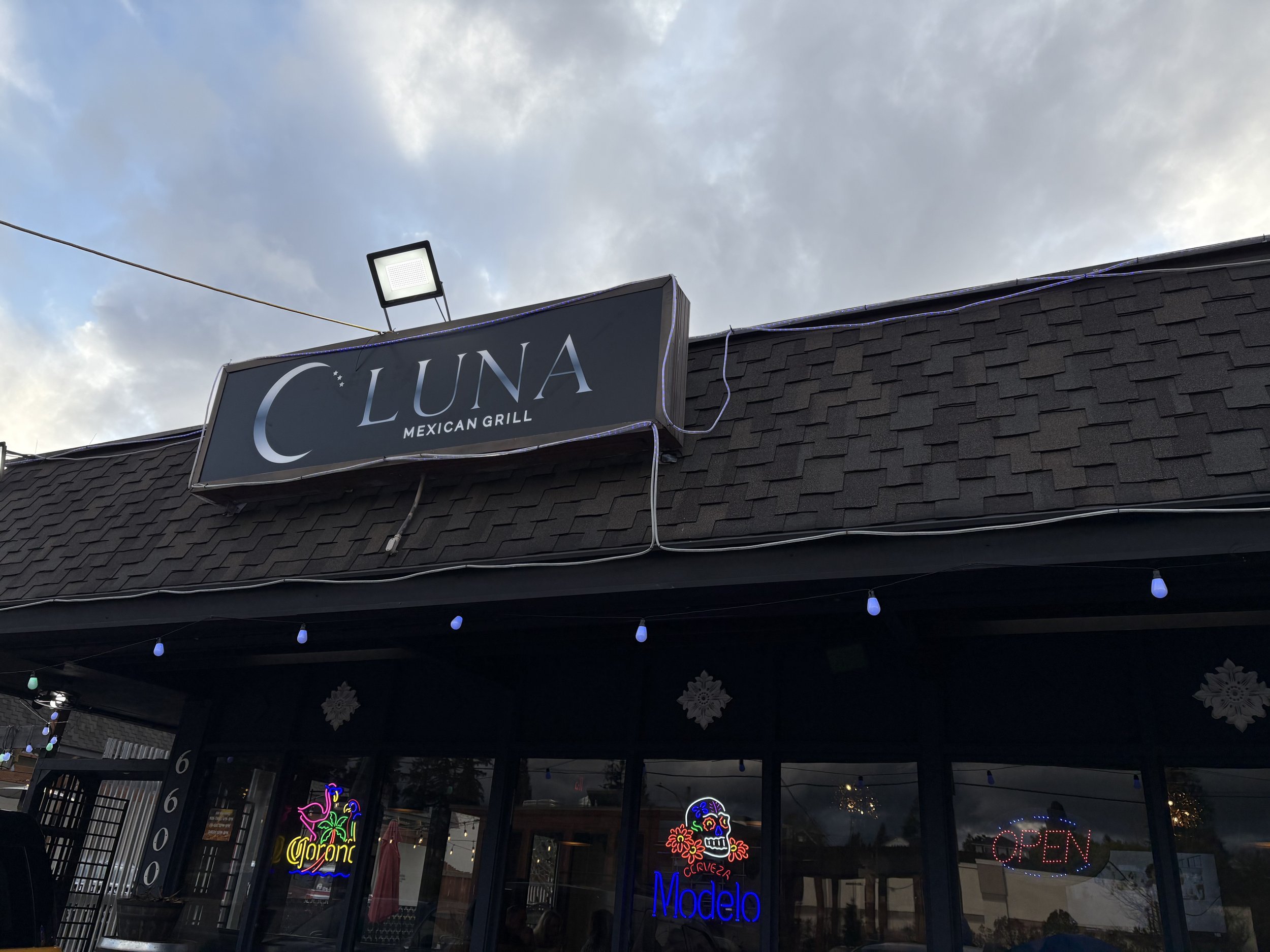 Great Food with a Side of Memories: Luna Mexican Grill