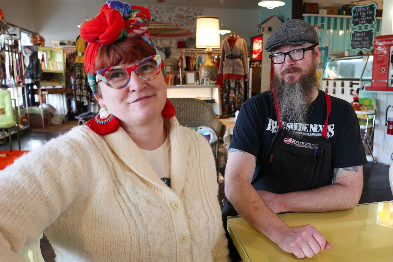 Southern-fried soul meets Pacific Northwest vibes at @wheelandhouse !
Part bike shop, part caf&eacute;, part vintage boutique &mdash; and 100% cozy community hub. From handmade waffle bowls to craft beers and refurbished bikes, this place is a whole 
