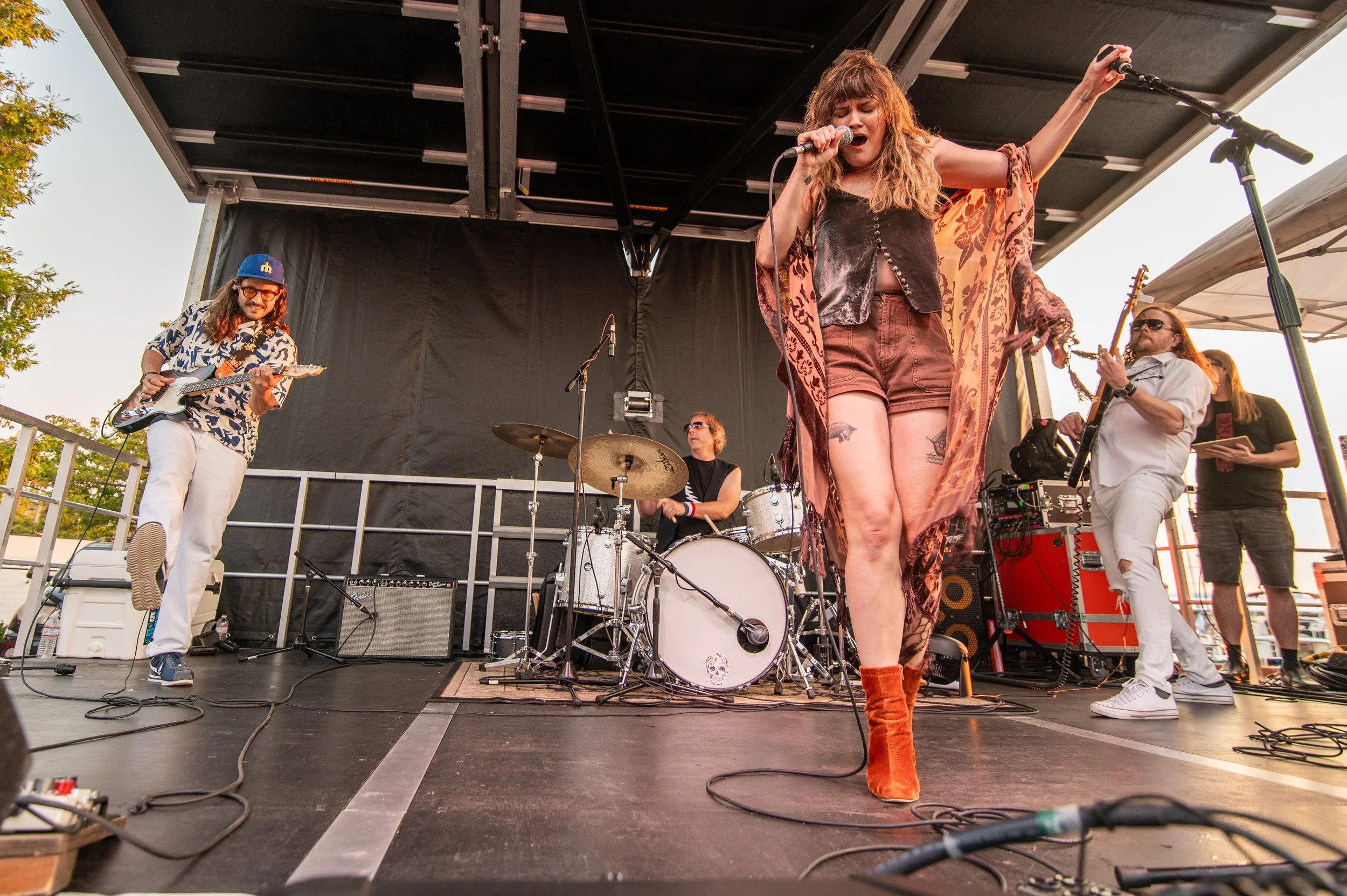 musicatthemarina_thelittlelies_christinemitchell-056.jpg
