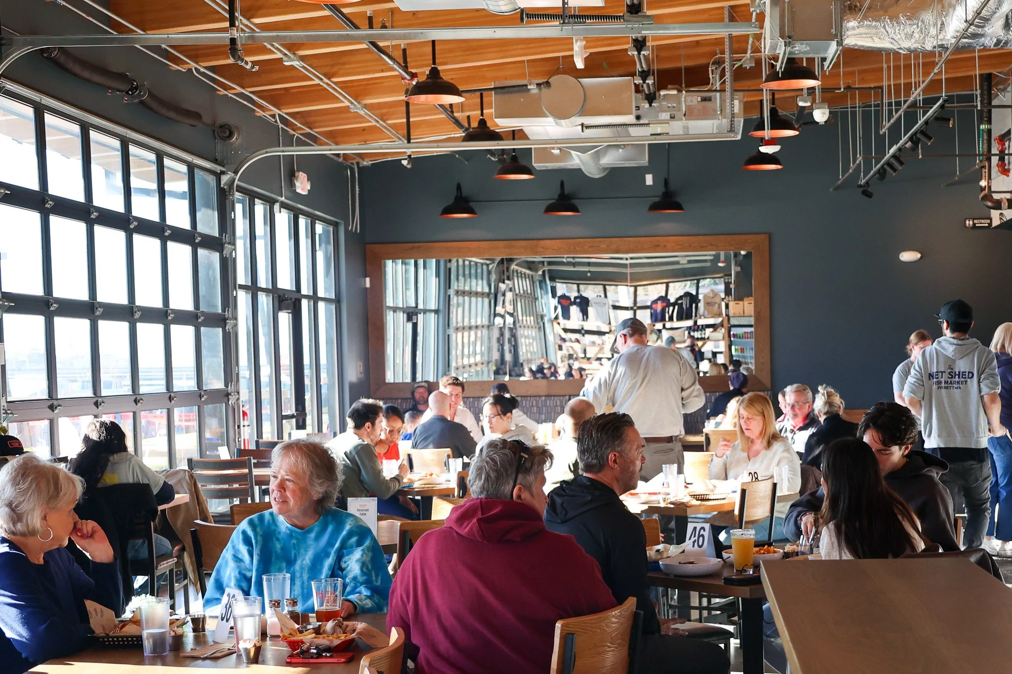 Upscale Seafood Bites at The Net Shed: Good (Mari)times Await 