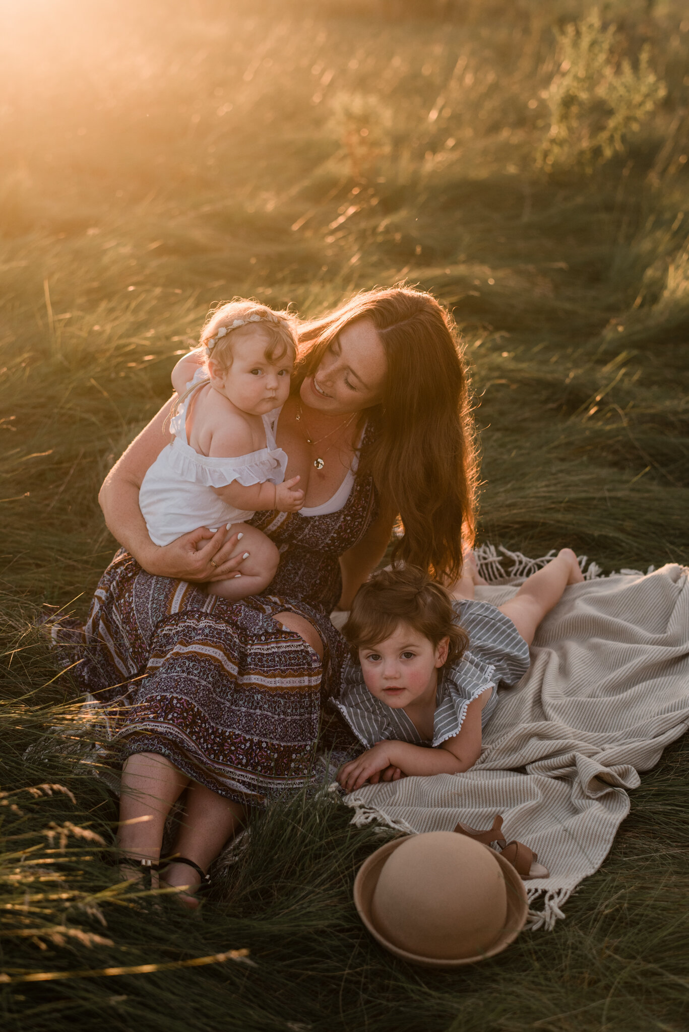 sunset-golden-hour-family-photoshoot-vancouver-photographer
