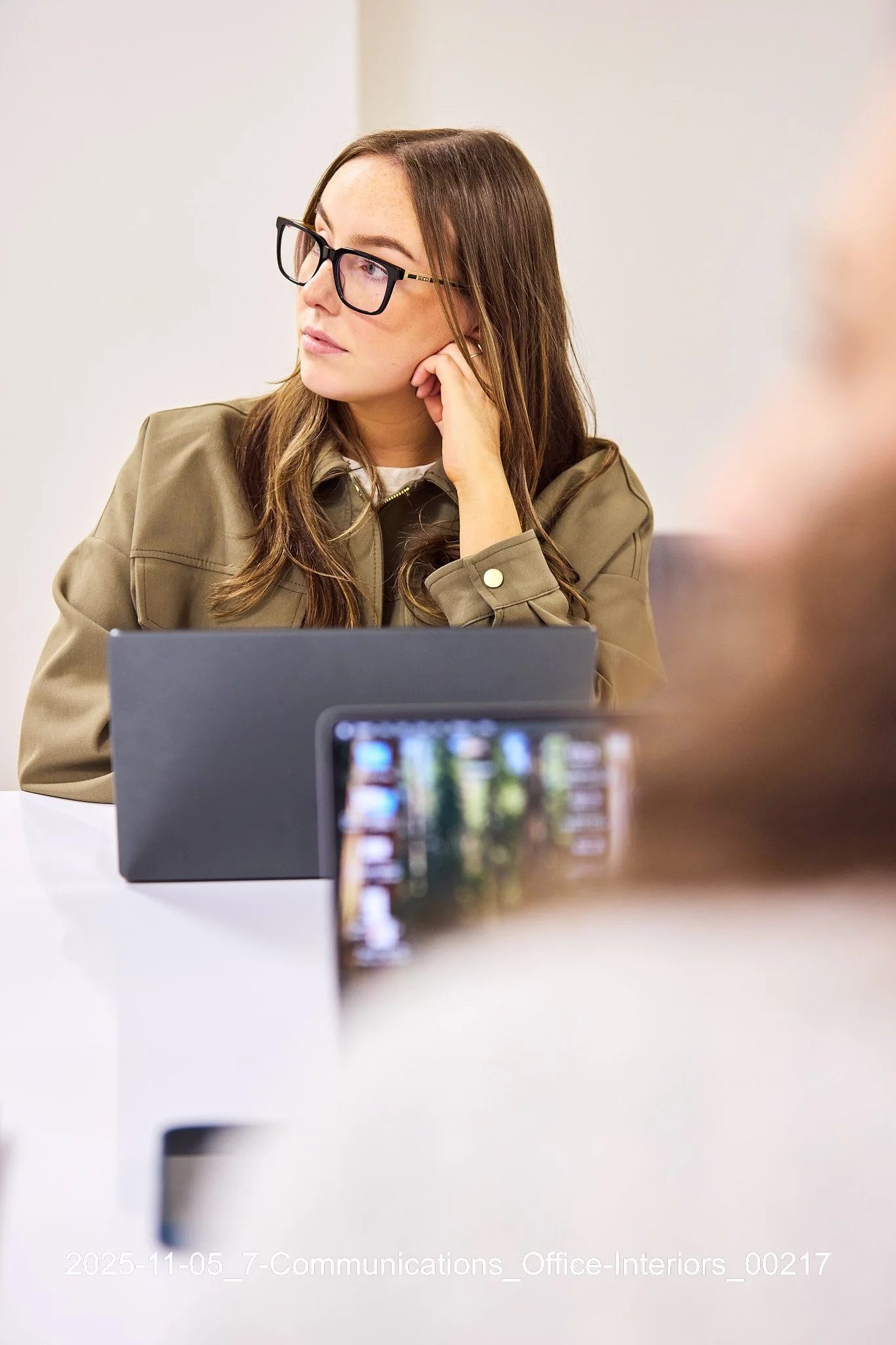 2025-11-05_7-Communications_Office-Interiors_00217.jpg
