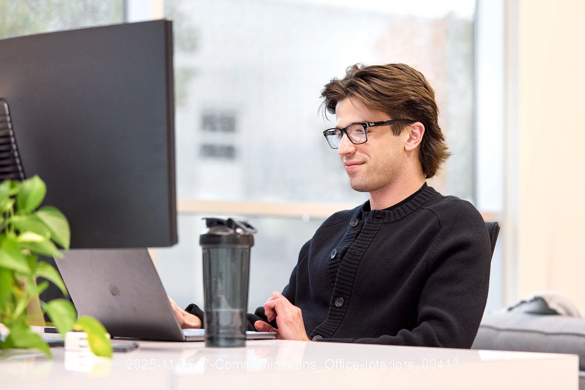 2025-11-05_7-Communications_Office-Interiors_00413.jpg