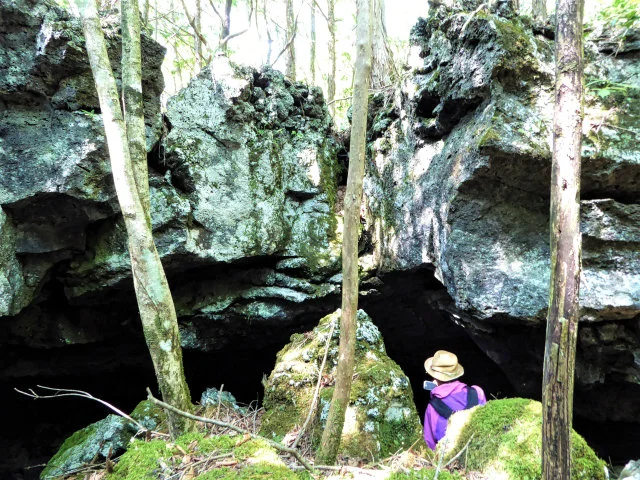  Standing at the bottom of a large collapsed tumulus 