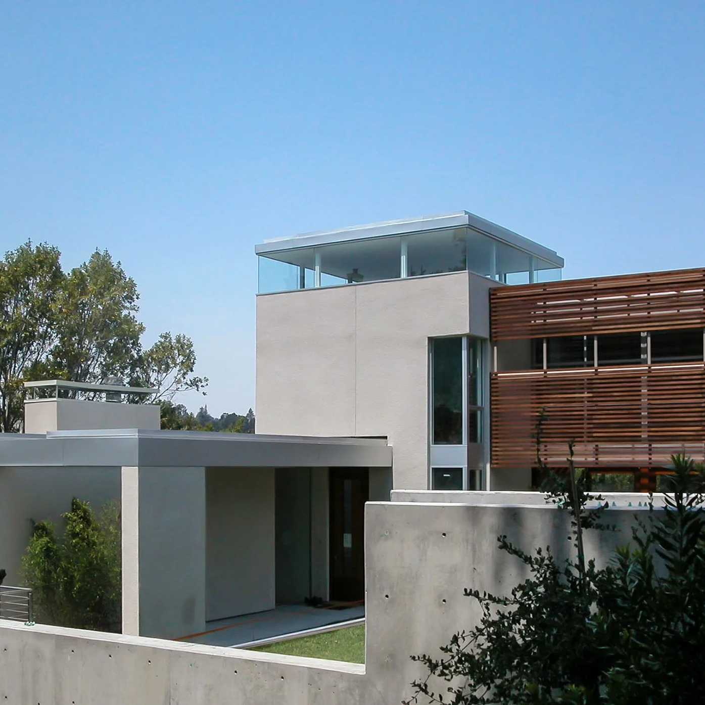 exterior-2.jpg