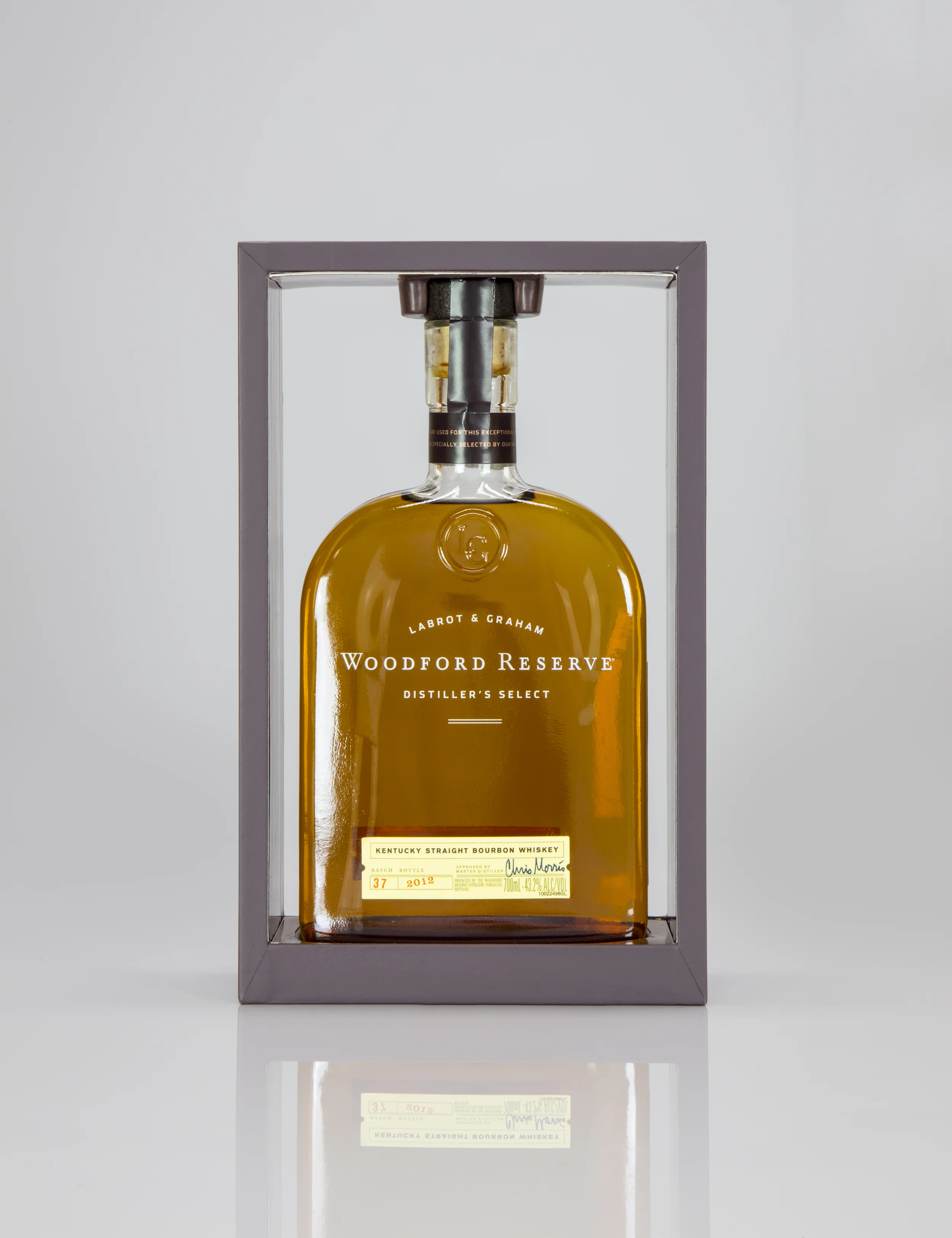 Woodford_Gift_Box_RT_3.jpg