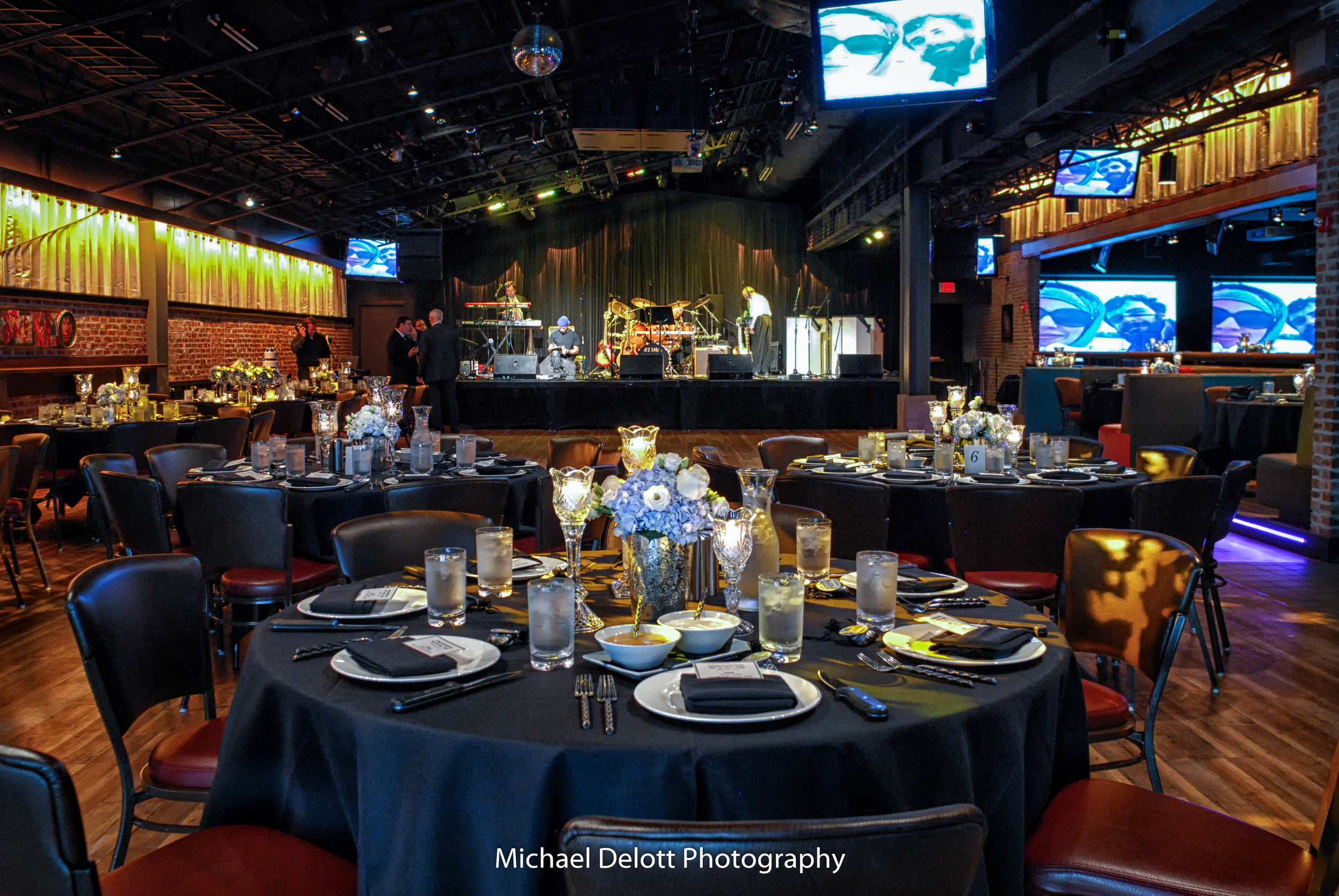 Viper Alley | Michael Delott Photography