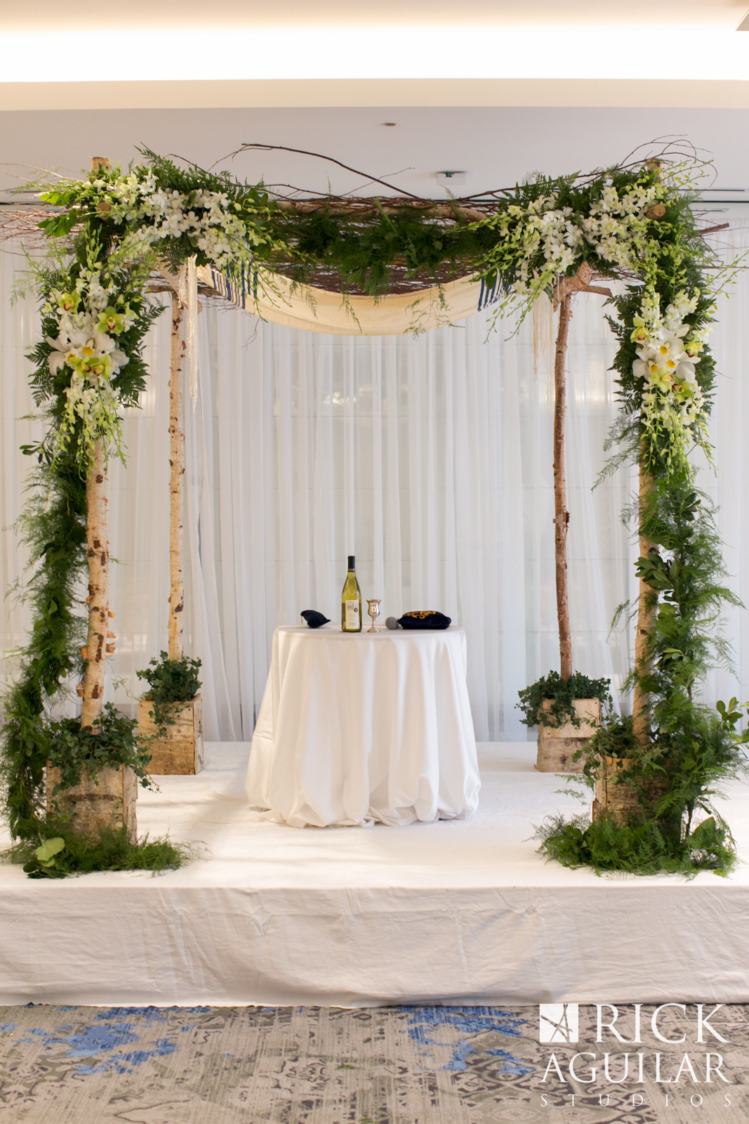 Renaissance Chicago Downtown | Rick Aguilar Studios