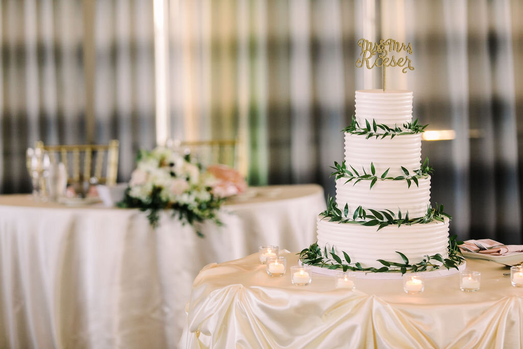 DoubleTree North Shore | Artistrie Co.