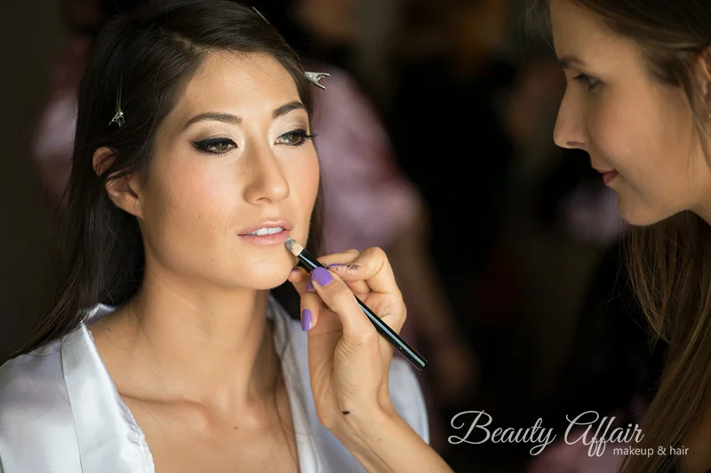 highlight and contouring bridal makeup glowing by Agne Skaringa Beauty Affair eyeliner