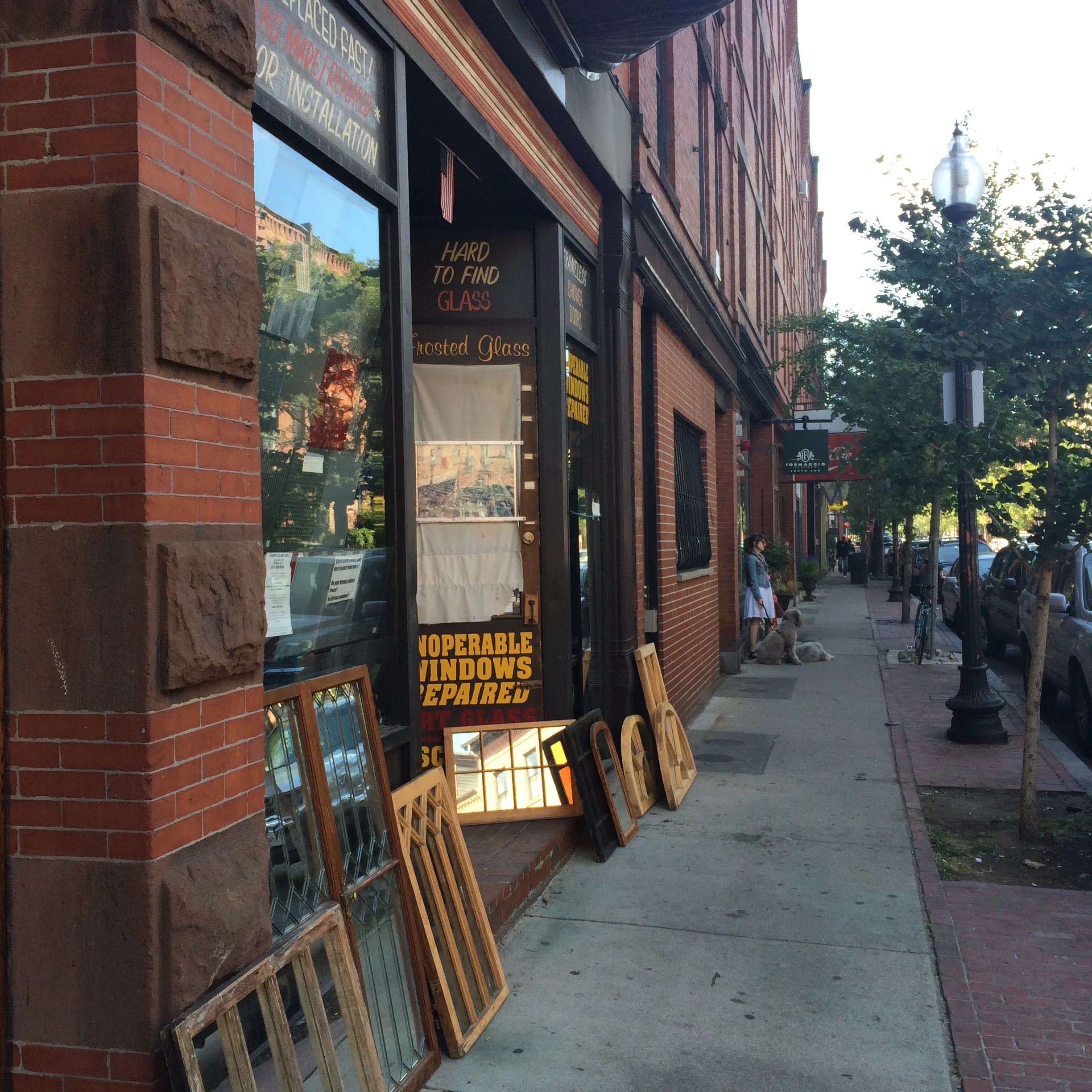 A stroll down Shawmut with Indigo