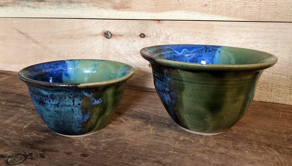 46.stack bowls 2 set w flare top 2.resized.jpg
