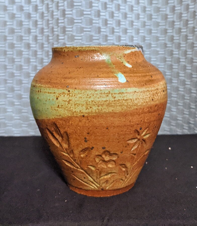 Carved Earth-tone Utensil Holder