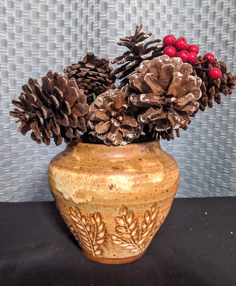 Soft Neutral Brown Vase/Utensil Holder