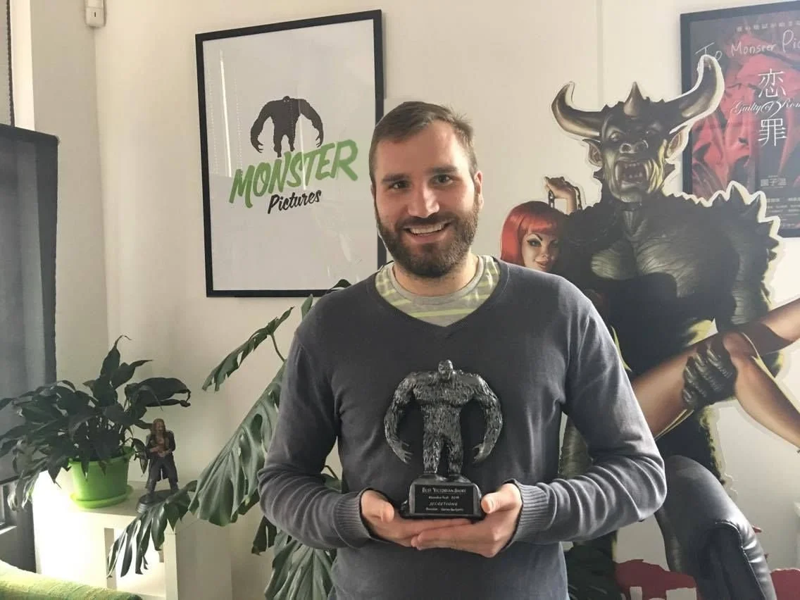 Goran with the Best Victorian Short Film trophy for Secretions
