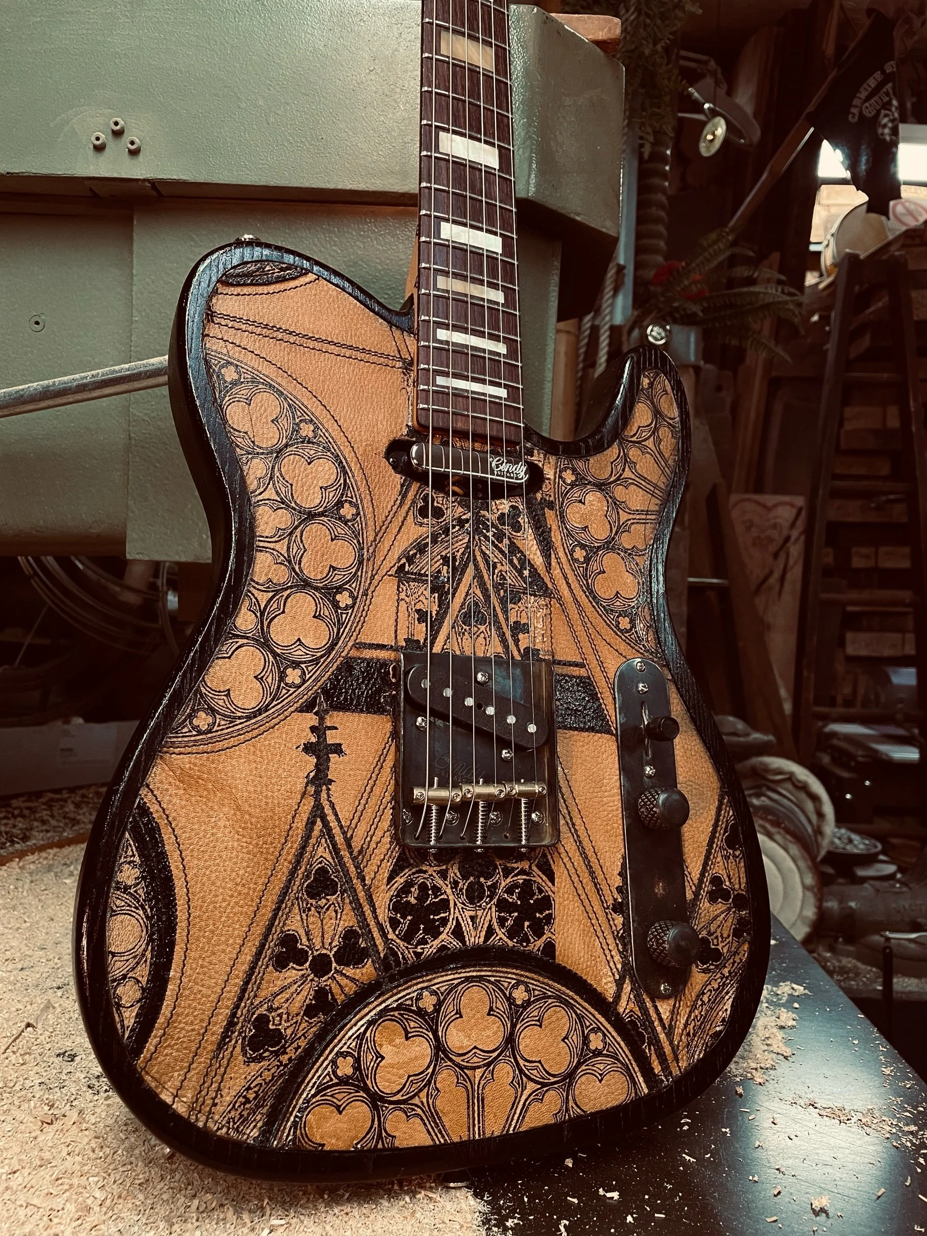 Signature: Leather-face Cathedral Model-T — Cindy Guitars