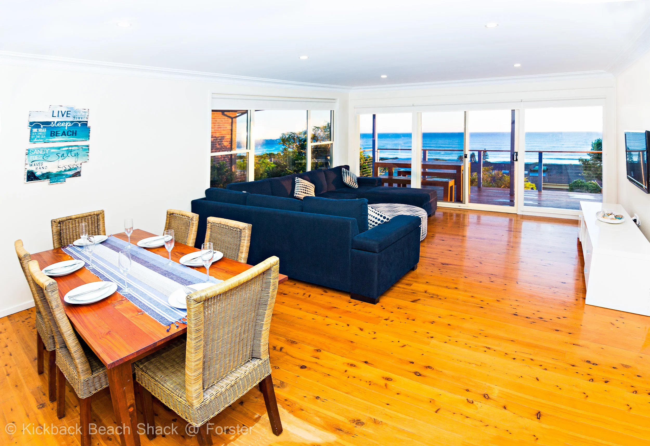 Forster-Accommodation-and-Pet-Friendly-Holiday-House-NSW-get-in-here