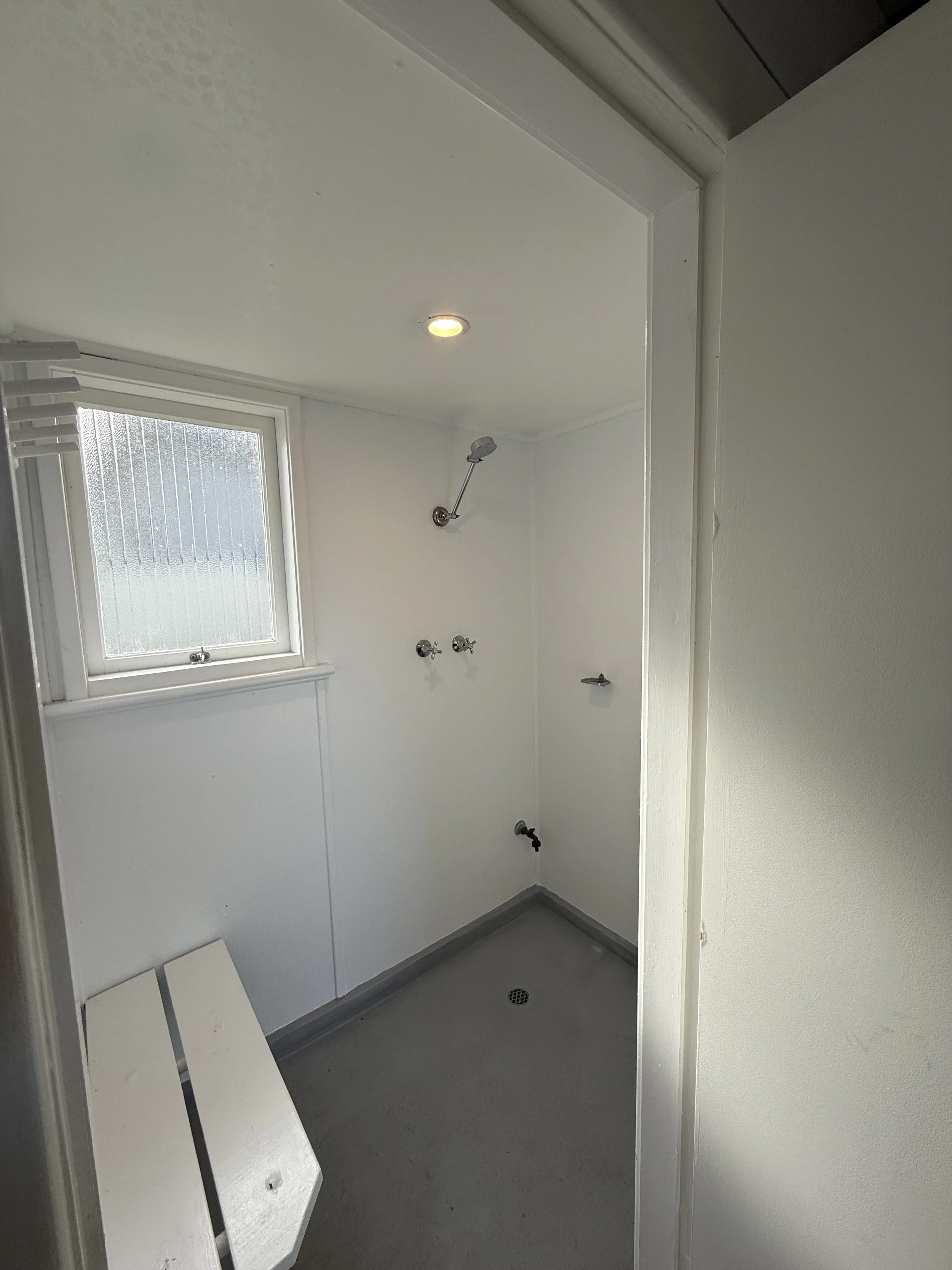 OUTDOOR SHOWER .jpg