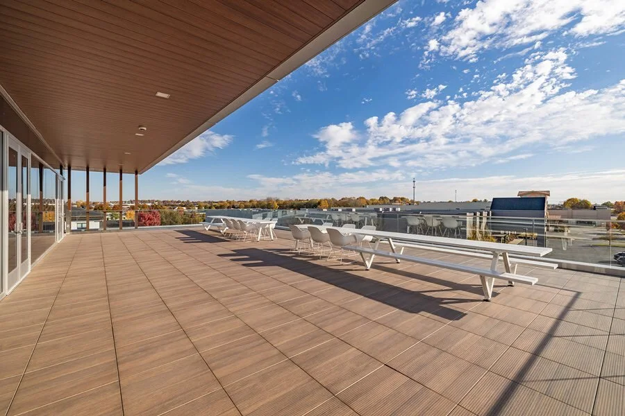 Inside MidMissouri Bank's Headquarters in Springfield, MO — Grooms