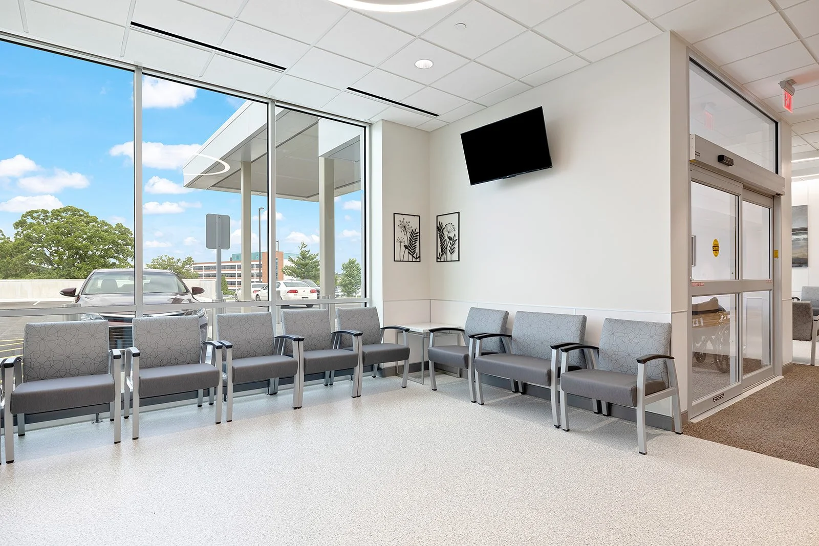 Freeman Health System McIntosh Building — Grooms Office Environments
