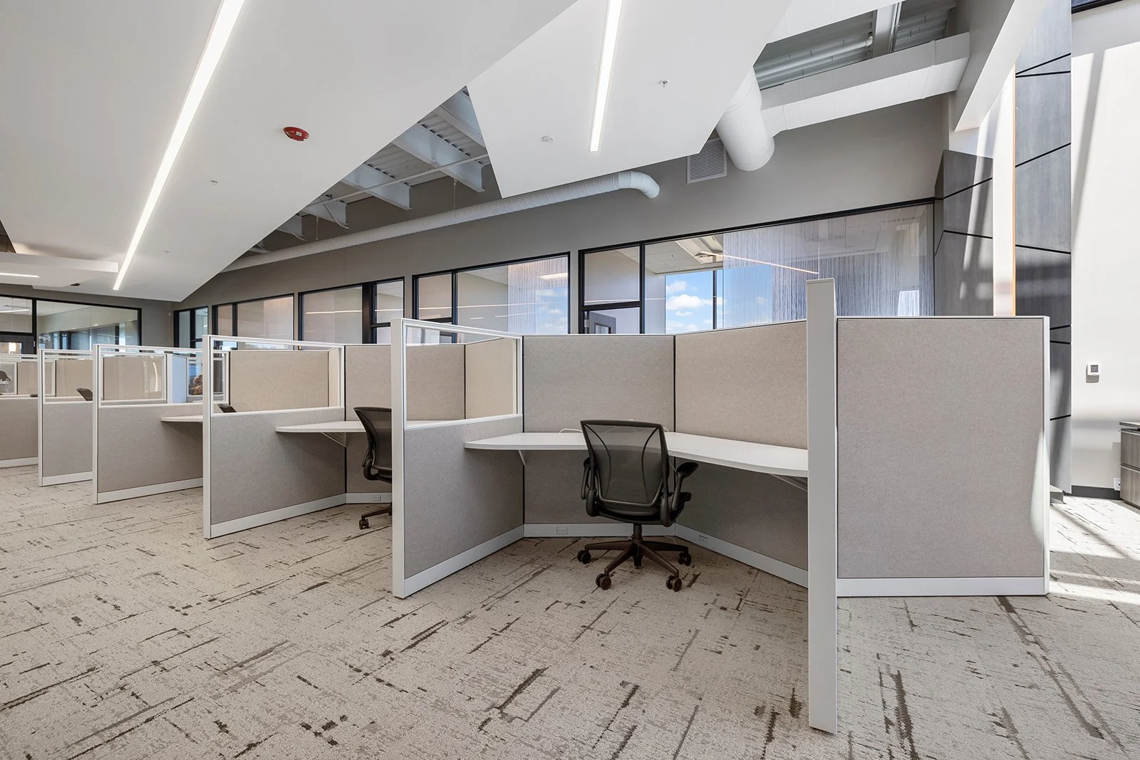 OakStar BankNixa, MO — Grooms Office Environments Springfield, MO