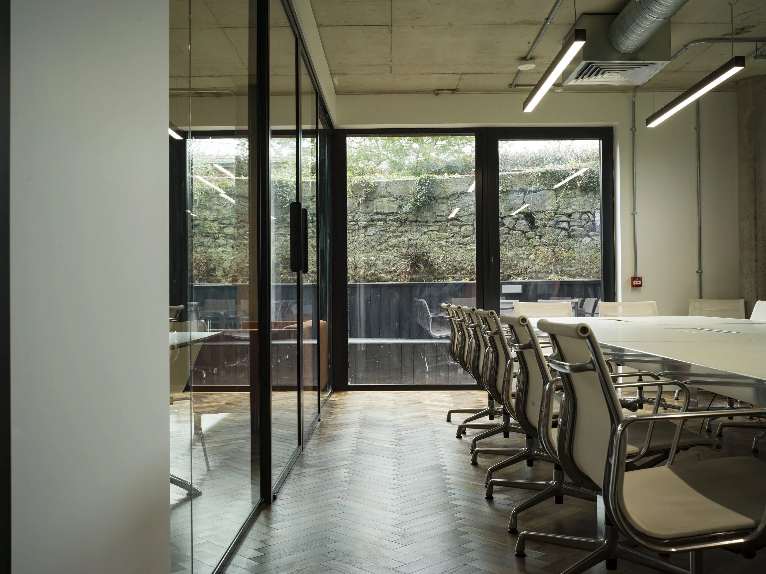 Meeting room basement.jpg