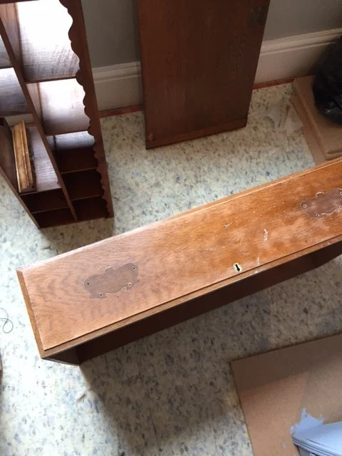 Same painting process with the drawers (make sure to take the handles off first).