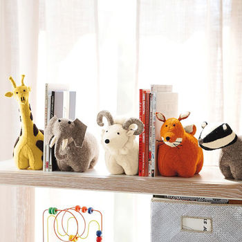 normal_felt-animal-bookends.jpg