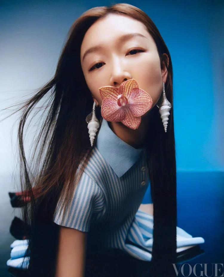 Dongyu-Zhou-by-Dan-Beleiu-