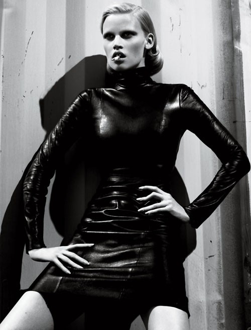 20 Very Sexy Lara Stone Editorials Seductive to Scorching — Anne of Carversville