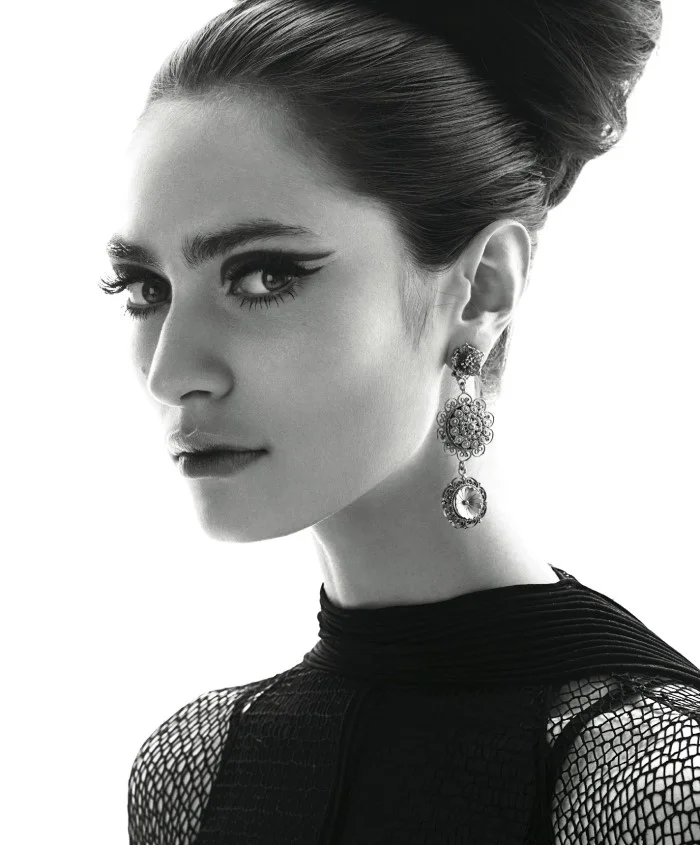 marine-deleeuw-angelo-dagostino-harpers-serbia-+13.jpeg