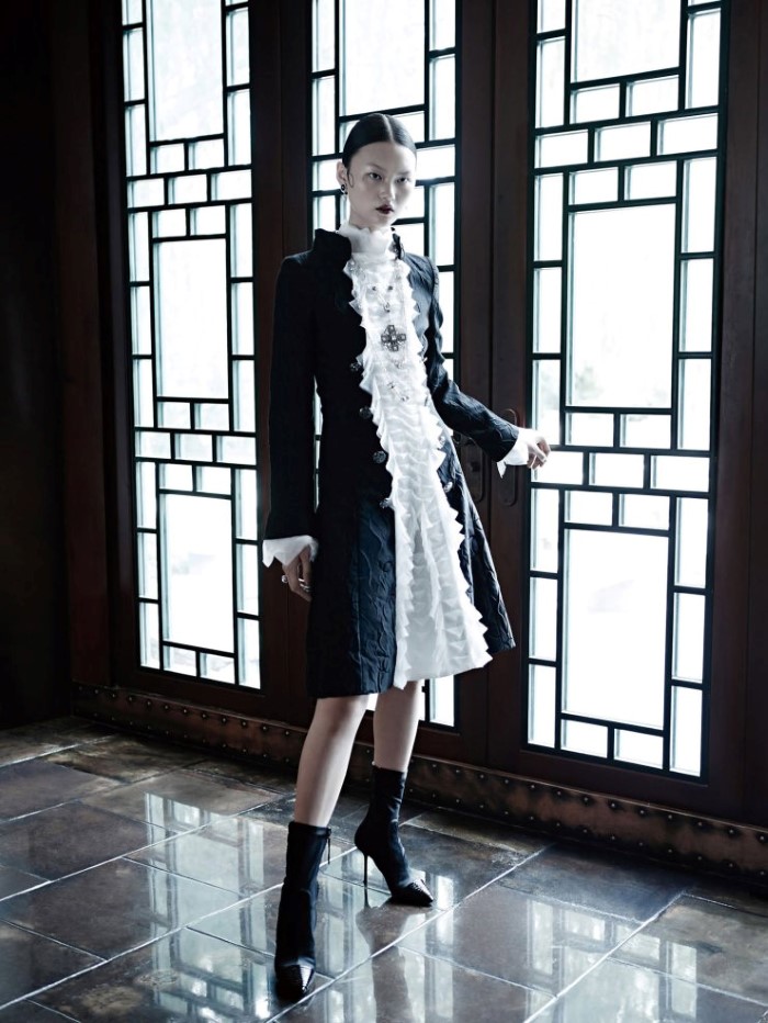 he-cong-by-zack-zhang-for-vogue-china-october-2015-1.jpg
