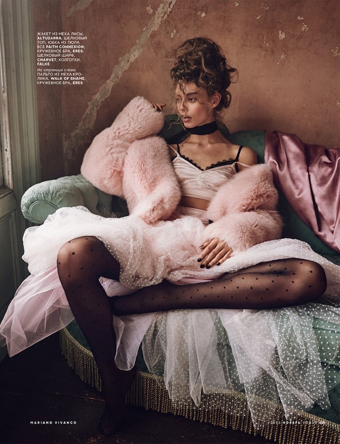 Ondria-Hardin-Vogue-Russia-November-2015-Cover-Editorial- (8).jpg