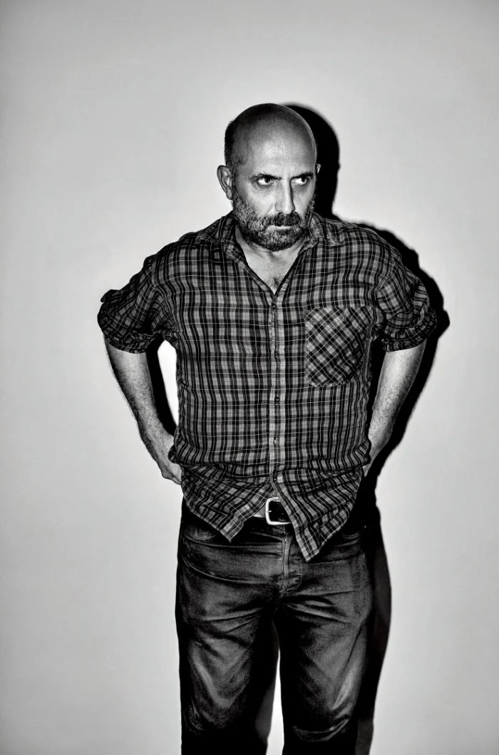 in-the-air-fabien-baron-for-interview-magazine-october-2015-4.jpg