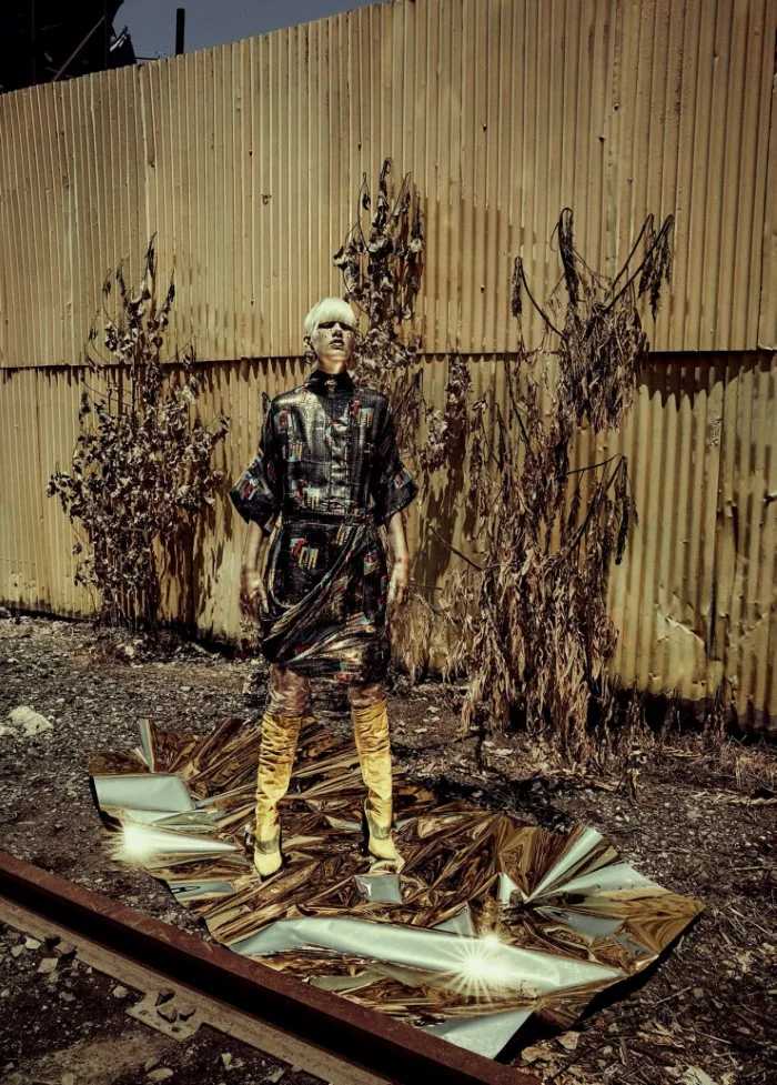 in-the-air-fabien-baron-for-interview-magazine-october-2015-26.jpg