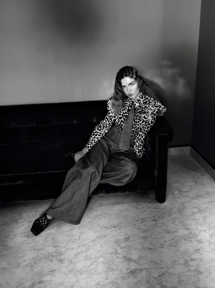 andreea-diaconu-frederikke-sofie-by-david-sims-for-vogue-paris-november-2015-6.jpg