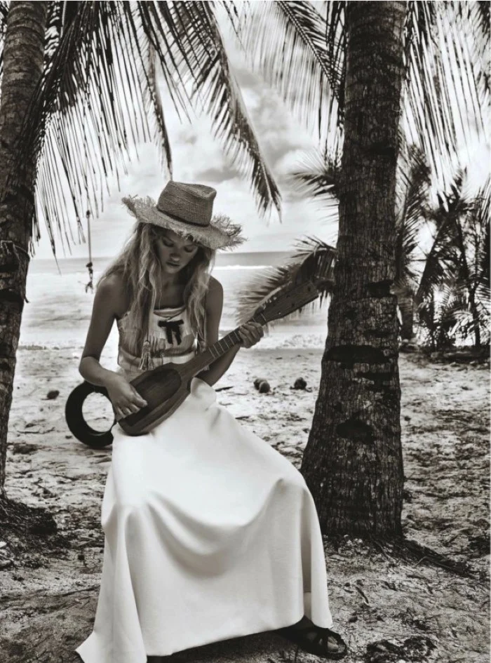 castaway-Maggie-Laine-Marie-Claire-Australia-david-gubert-- (2).jpg