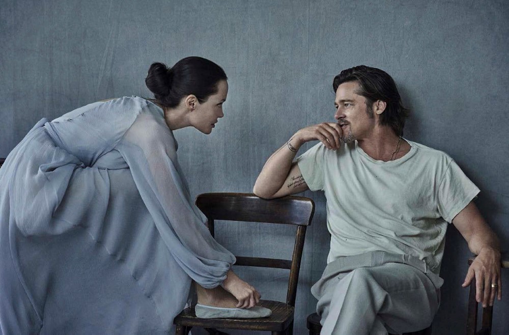 Vanity-Fair-Italia-November-2015-Angelina-Jolie-and-Brad-Pitt-by-Peter-Lindbergh-03.jpg