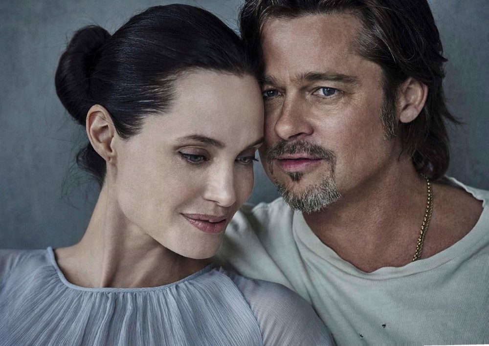Vanity-Fair-Italia-November-2015-Angelina-Jolie-and-Brad-Pitt-by-Peter-Lindbergh-05.jpg