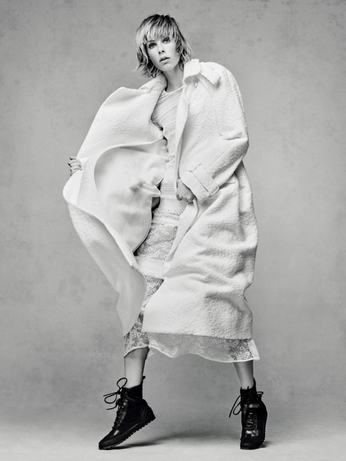 edie-campbell-by-solve-sundsbo-for-vogue-china-december-2015 (3).jpg